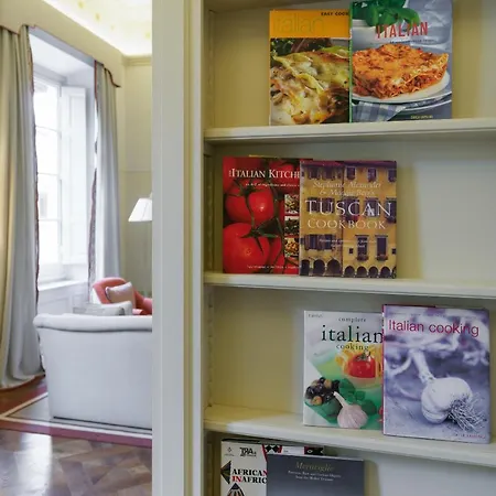 Apartment Cavalier Paolo - La Dimora Degli Affreschi Florence