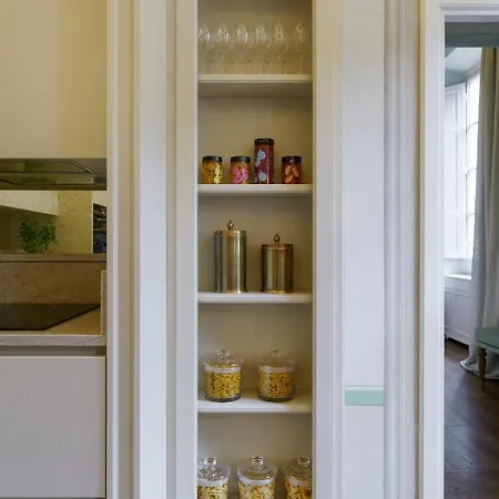 Cavalier Paolo - La Dimora Degli Affreschi Apartman Firenze